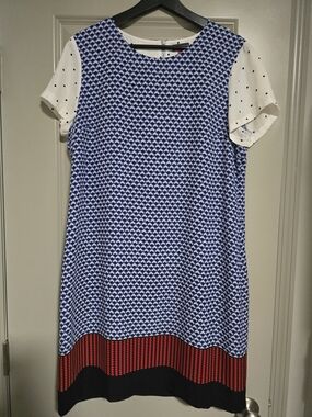 Vince Camuto Dress
